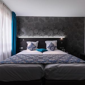 Classic Twin Room